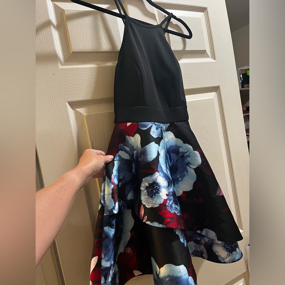Speechless party dress - Picture 2 of 5